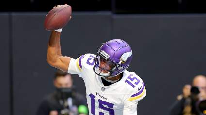Vikings Advised to Sign Safety Net QB Behind Josh Dobbs