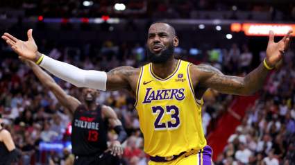 LeBron James Reacts to Last 2-Minute Report From Lakers’ Loss to Heat