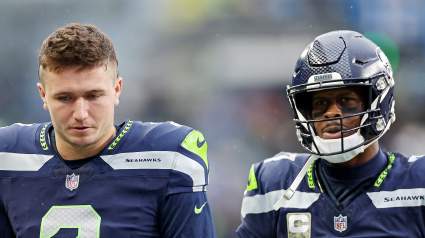 Seahawks Make Quarterback Decision vs. 49ers in Thanksgiving Rivalry Game