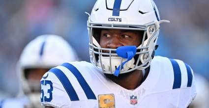 Cowboys Receive Multiple Warnings About Potential Shaq Leonard Signing: ‘Liabilities’