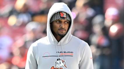 Browns QB Deshaun Watson Breaks Silence With 1-Word Message