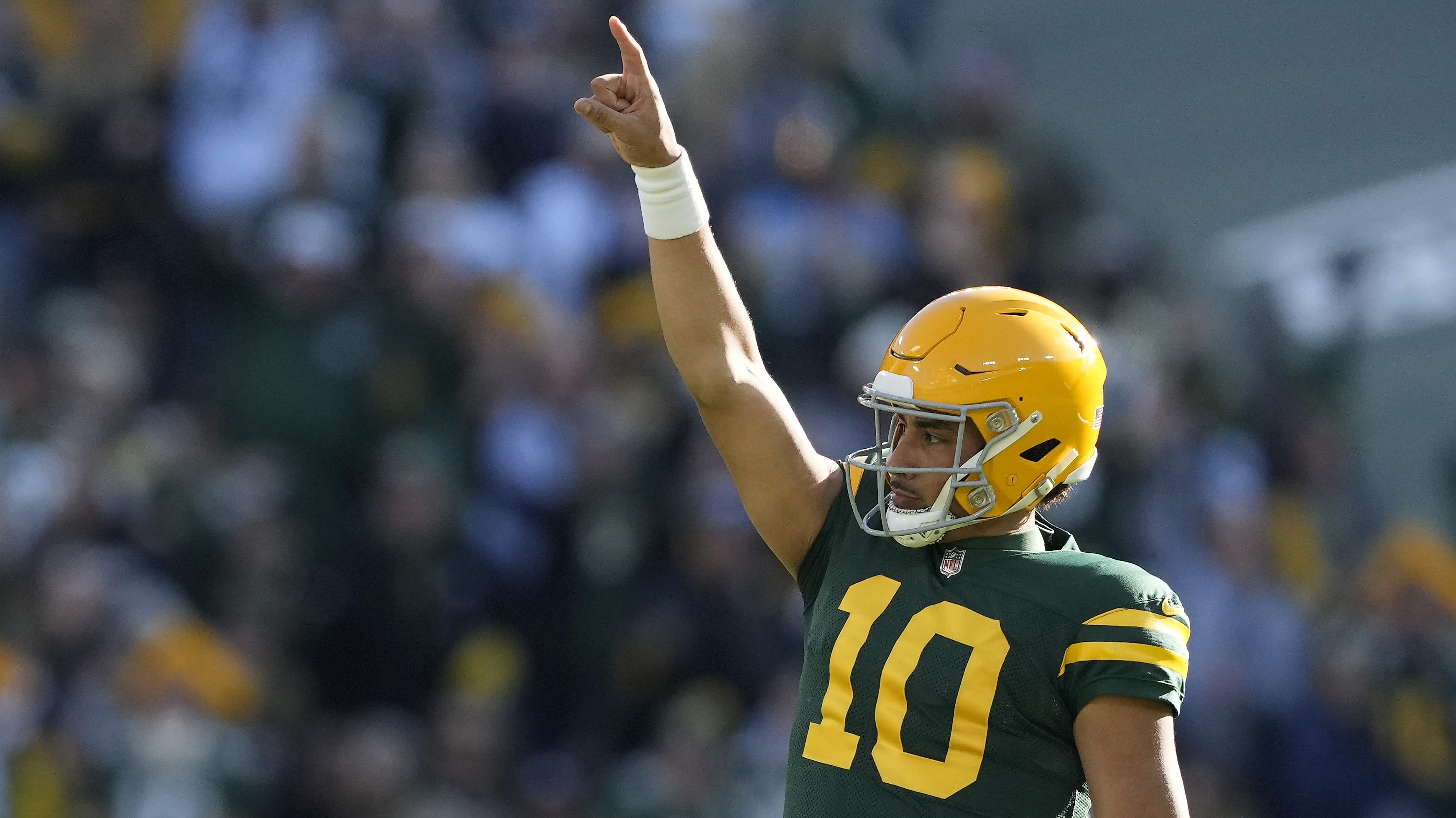 Packers QB Jordan Love Projected To Sign Franchise-Record Deal