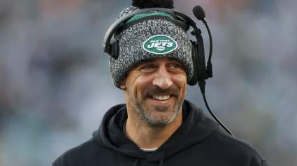 NFL Erupts on Social Media Over Aaron Rodgers’ Return to Jets Practice