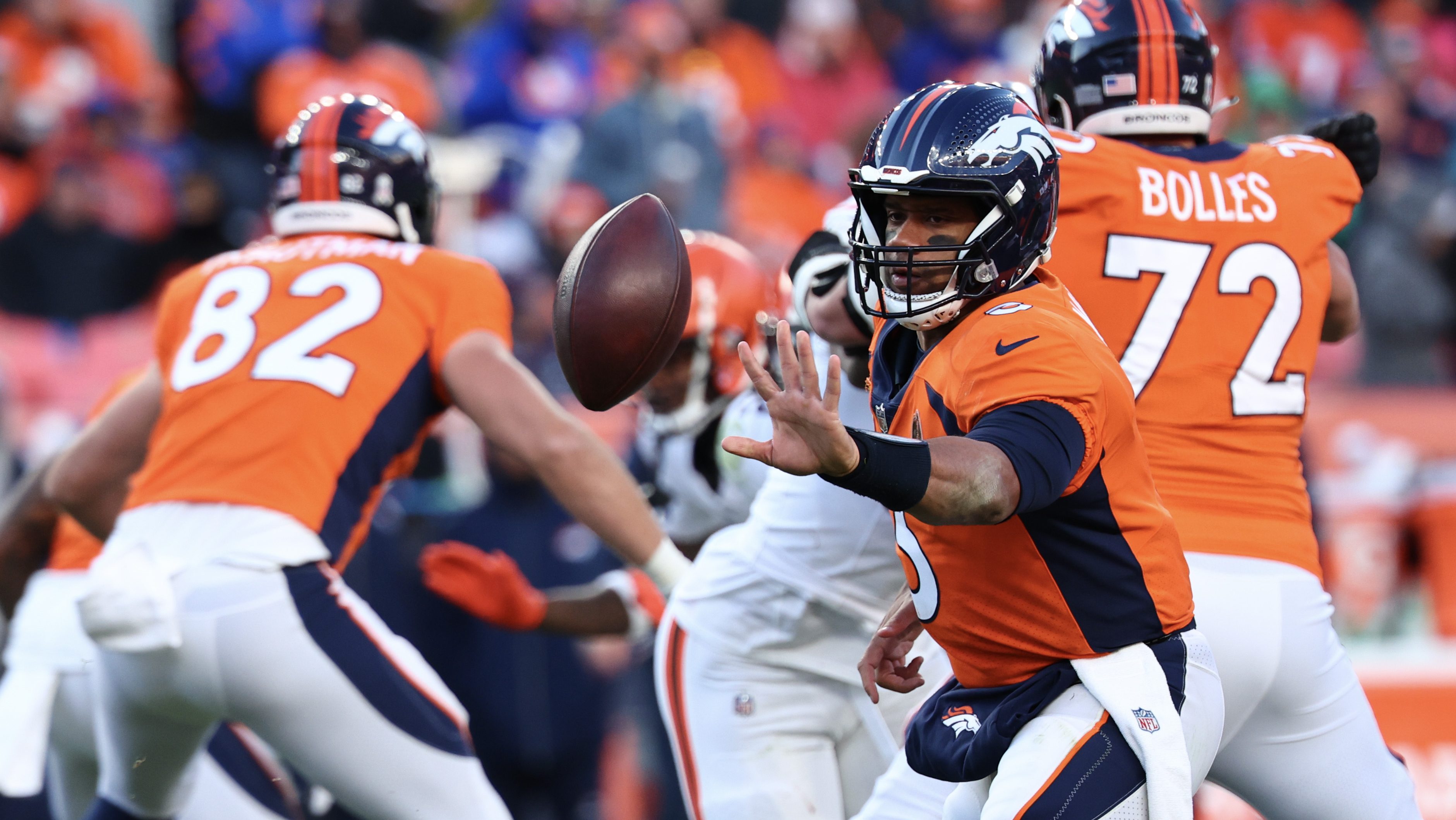 Broncos' Russell Wilson Ranks Low In NFL QB Betrayal Index