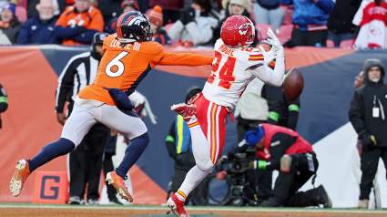 Chiefs WR Skyy Moore Faces Media After Dropped TD vs. Broncos