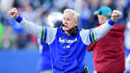 Former Highly Touted Seahawks QB Inks Deal With Giants: Report