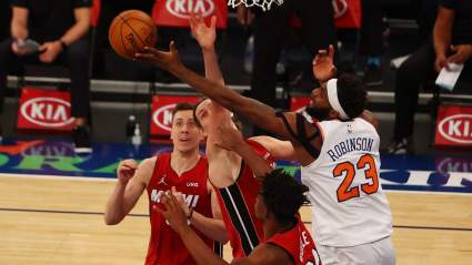 Insider Names Knicks’ Ideal Trade Target After Mitchell Robinson’s Injury