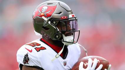 Buccaneers Release Veteran Running Back Before Packers Game