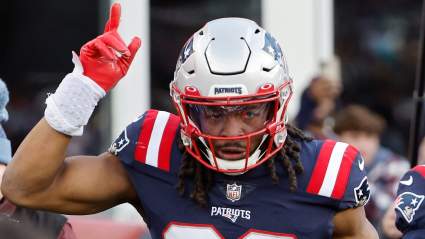 Packers Urged to Sign Projected $36 Million Patriots Safety