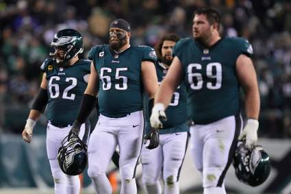 Eagles Pro Bowl OL Undergoes Surgery, Will He Be Back For NFL Playoffs?