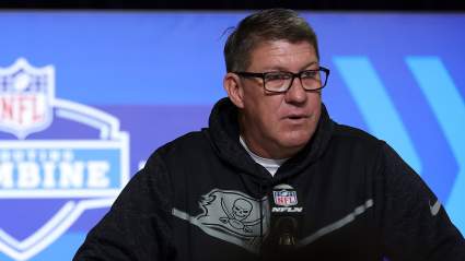 Buccaneers Trade Pitch Lands $19 Million Star QB for Top Draft Pick