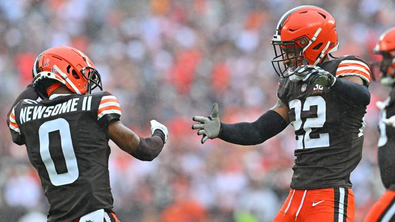 Grant Delpit, right, signed a 3-year extension with Cleveland Browns on Sunday.