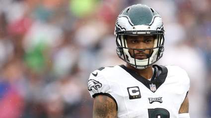 Fans Outraged at Eagles Captain’s Use of Social Media