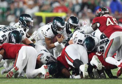 Eagles All-Pro Lane Johnson Blasts Calls to Ban the ‘Tush Push’
