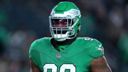 Jalen Carter Calls Out Eagles Fans After Appearing to Cry on Sideline
