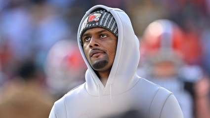 Deshaun Watson Set to Depart Browns for LA Ahead of Season Finale