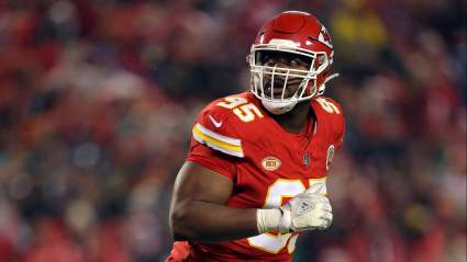 Video of Chris Jones’ Sideline Altercation With Chiefs Coach Goes Viral