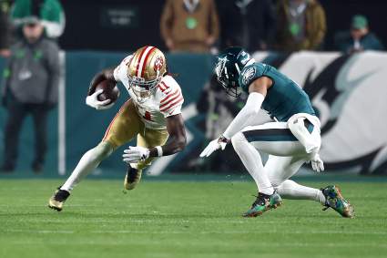 Eagles Star Defender Undergoes Knee Surgery, Will Miss Some Time
