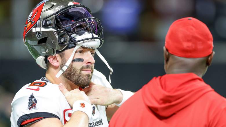 Baker Mayfield (left) and coach Todd Bowles of the Buccaneers