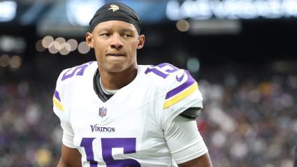 Vikings Coach Sends Josh Dobbs Strong Message After Benching