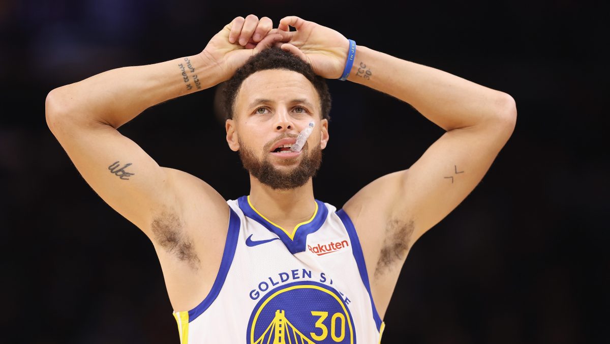 Steph Curry tattooed his autograph on someone's leg - Yahoo Sports