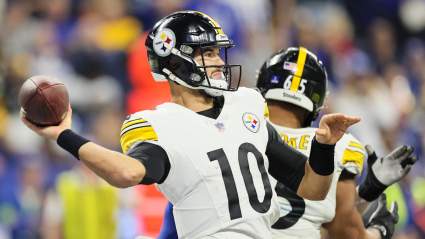 Steelers’ Mike Tomlin Takes Subtle Dig at Mitch Trubisky, Non-Committal on QB