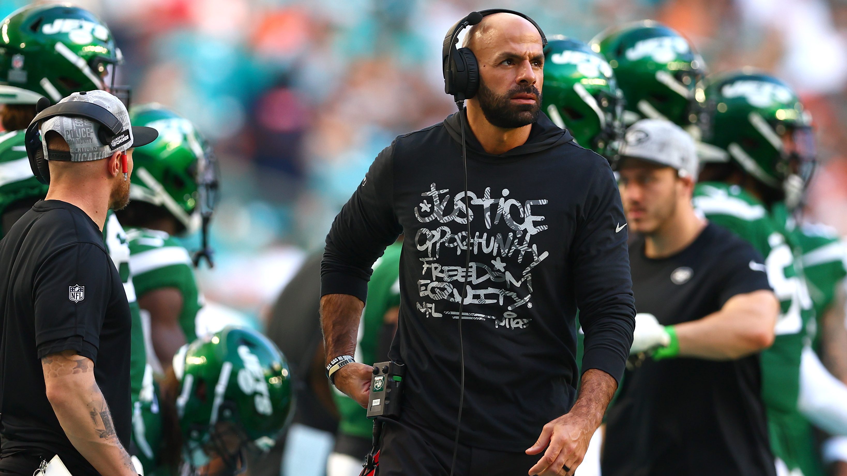 Jets Pushed To Dump Robert Saleh, Hire Super Bowl Winning Coach