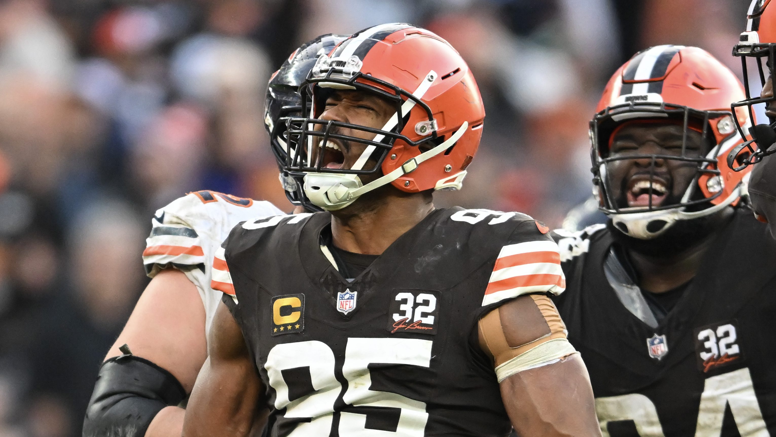 Browns Star Myles Garrett Sends Warning To Texans QB Case Keenum