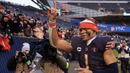 Jets Rumors: Insider Hints NY ‘Might Make a Play’ at Justin Fields