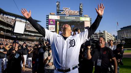 Miguel Cabrera Returns to Standing Ovation in Venezuelan Home Run Derby