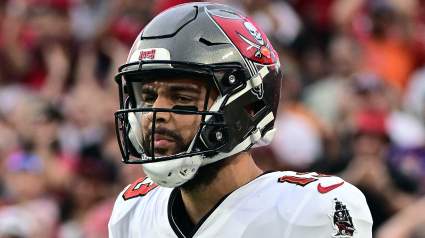 Buccaneers WR Mike Evans Gives 3-Word Update on Contract Status