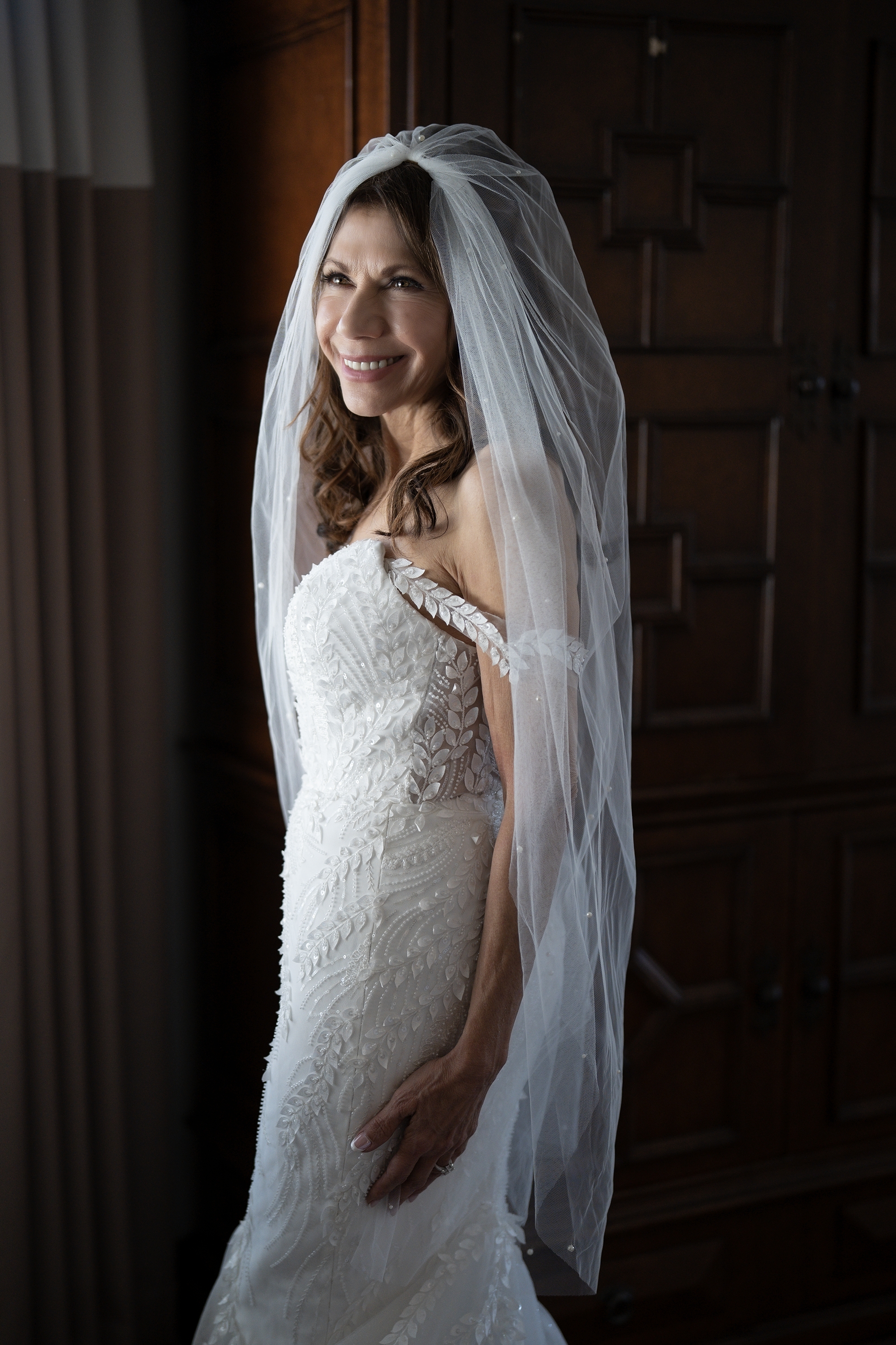 Golden Bachelor Bride Theresa Nist s Wedding Dress Designer