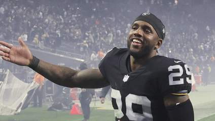 49ers Work Out 2-Time Pro Bowler Ahead of NFL Playoffs