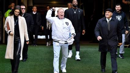 Raiders Hoping for Chance to Meet With Legendary HC for Opening: Report
