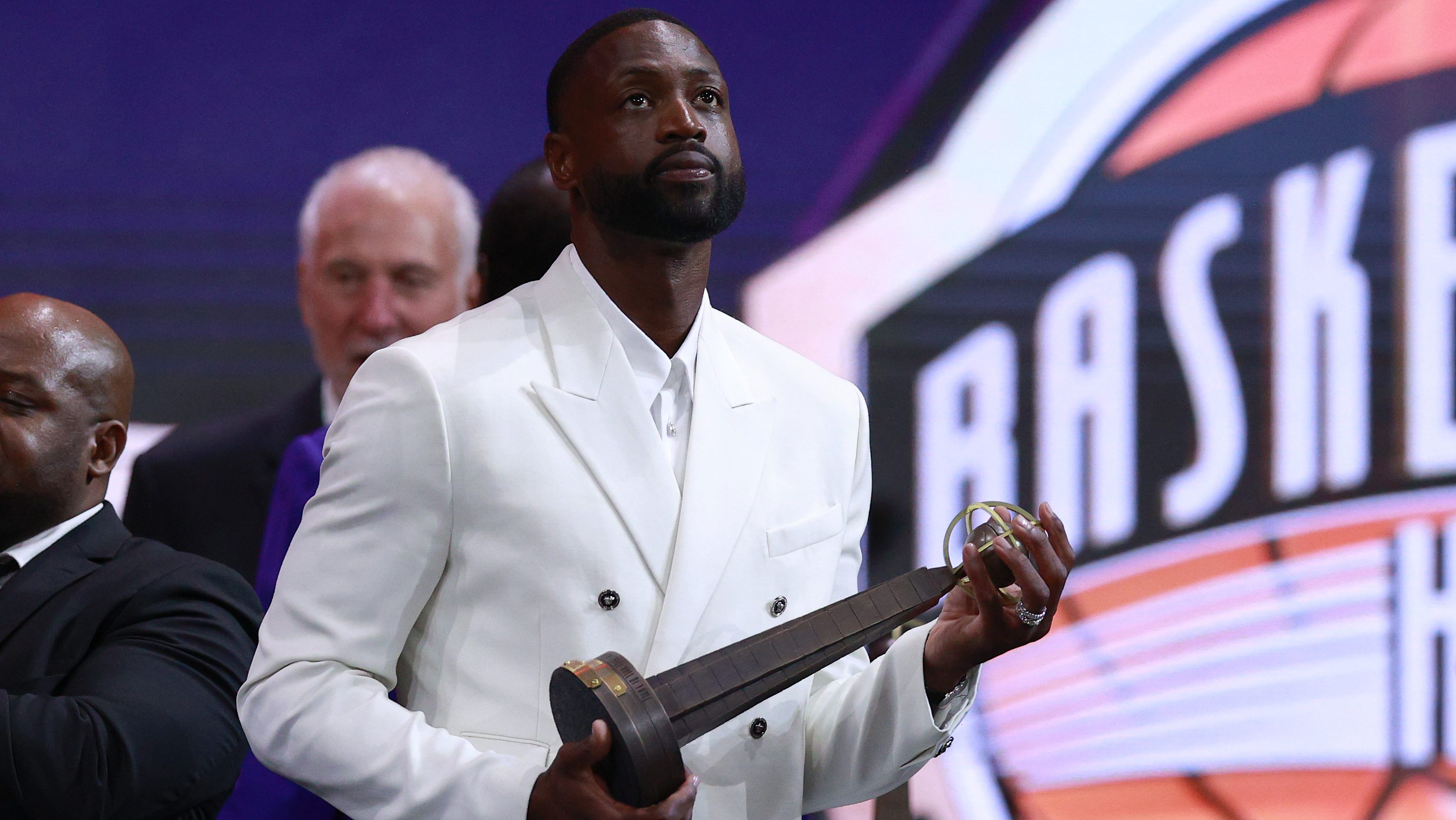 Dwyane Wade Statue Coming To Heat Arena In 2024