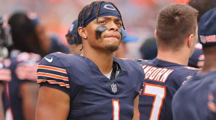 Bears ‘Open’ to Keeping Justin Fields & Drafting QB With No. 1 Pick
