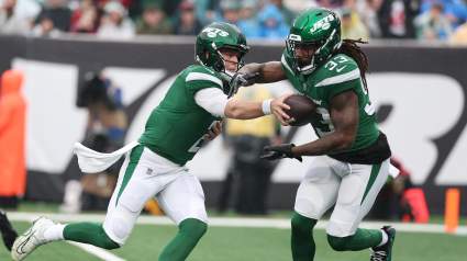 Recent Jets Castoff Officially Joins Ravens, Poised for Playoff Debut