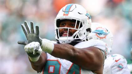 Vikings Predicted to Pursue $15 Million DE, ‘Top Interior Defender’ in Free Agency