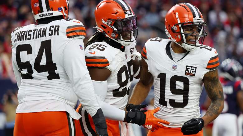 Cleveland Browns receiver Cedric Tillman suffered a concussion against the Bengals and is questionable for the Wild Card game.