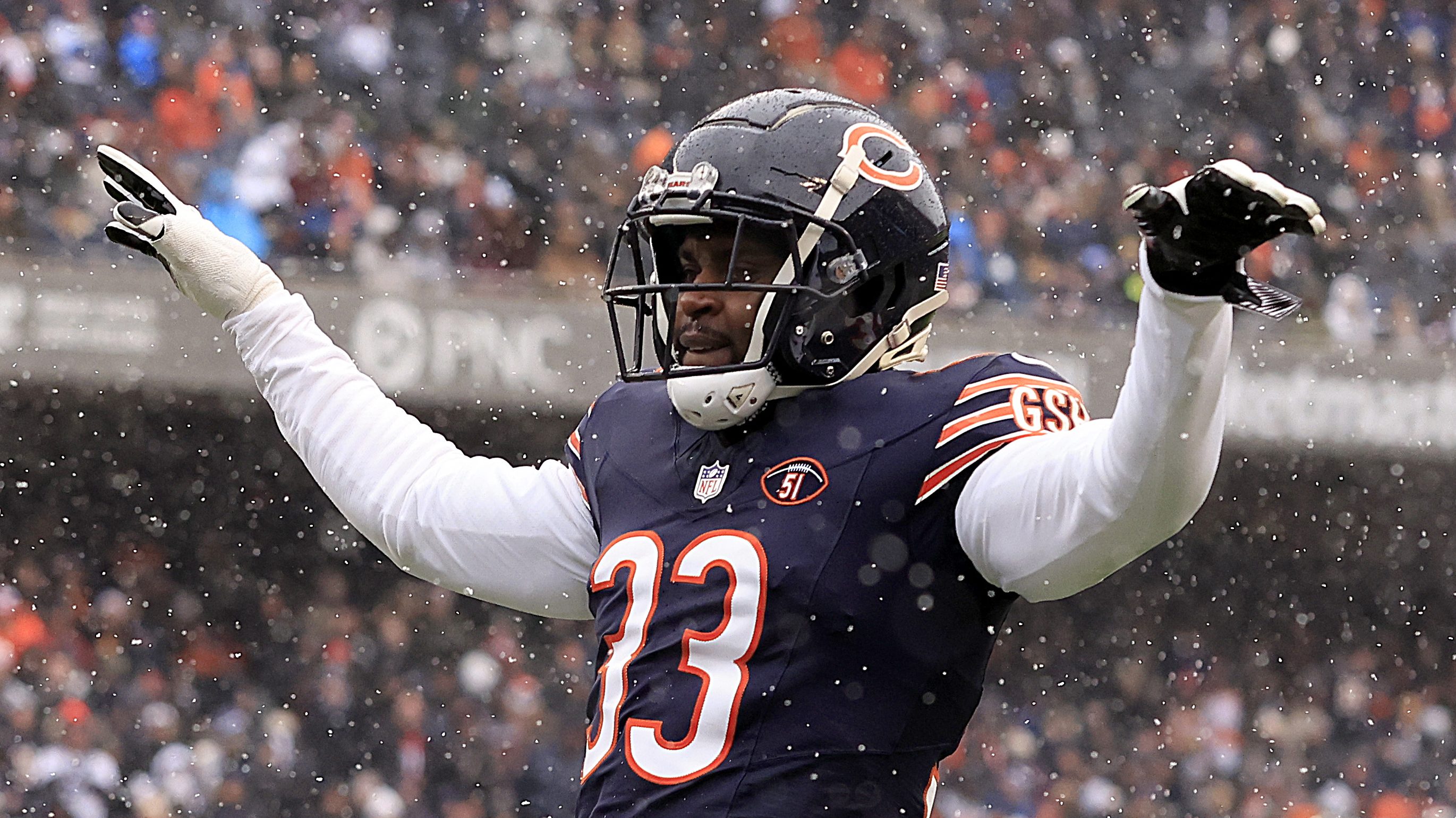 Jaylon Johnson Sounds Off, Says Bears Owe Him Record CB Deal