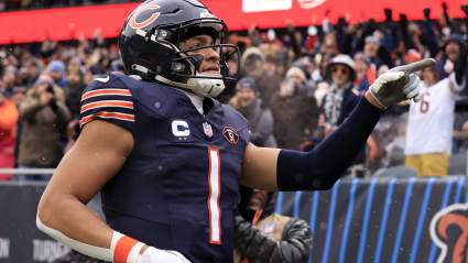 NFL Execs Reveal Expected Trade Price for Bears’ No. 1 Pick, Justin Fields