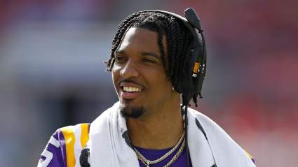 Vikings May Trade Up for Elite QB Prospect in NFL Draft: Insider