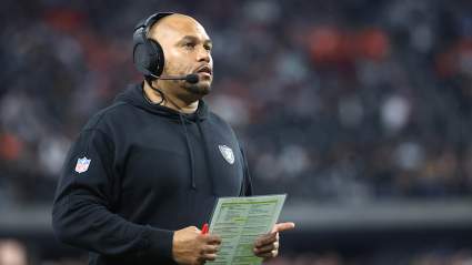 Former HC With Ties to Star QB Emerges as Favorite for Antonio Pierce’s OC