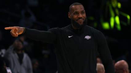 LeBron James Shoves Fan During Lakers Win Over Thunder [WATCH]