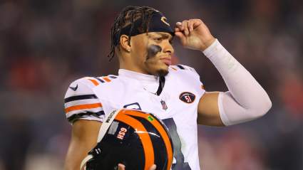 Blockbuster Trade Pitch Flips Bears’ Justin Fields to NFC West for 1st-Round Pick
