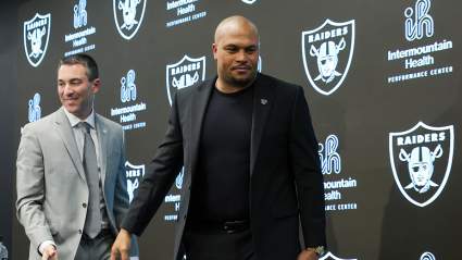 Raiders Projected to Land Polarizing QB With ‘Extremely Loose & Elastic Arm’