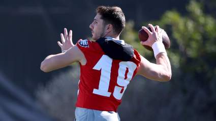 Chiefs Sign Former 4th-Round QB, 3 Others Ahead of Playoffs: Report