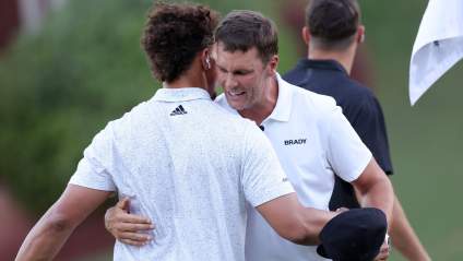 Tom Brady Reacts to Patrick Mahomes & Travis Kelce Breaking Playoff Record