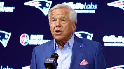 3-Team Blockbuster Trade Proposal Sends No. 1 QB to Patriots