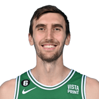 Luke Kornet's headshot